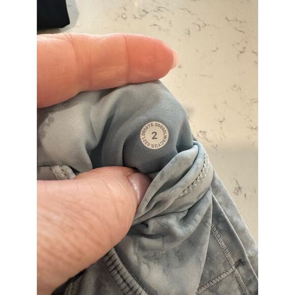 Lululemon Fast and Free Leggings - Picture 5 of 5